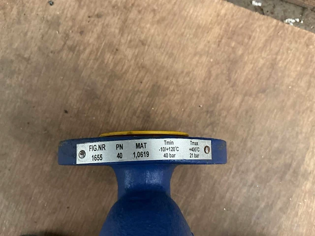Dn20/pn40 gietijzer flensaansluiting met y filter (3x) - afbeelding 1 van  2
