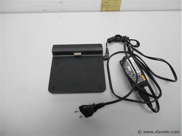 Docking station fujitsu fpcpr114bp incl voeding - afbeelding 1 van  2