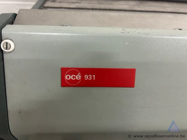 Document vouwmachine océ 931, inclusief voetpedaal. werking niet gekend. - afbeelding 1 van  2