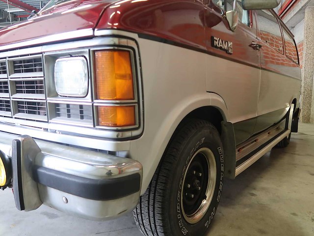 Dodge - ram - classic cars >15 - afbeelding 16 van  64