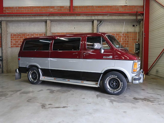 Dodge - ram - classic cars >15 - afbeelding 62 van  64