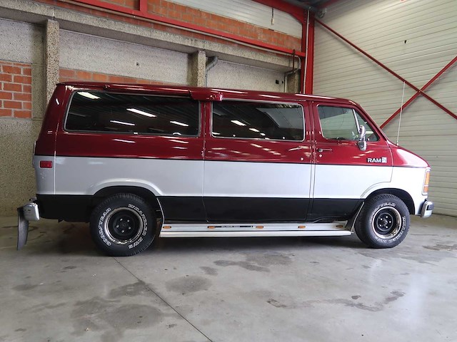 Dodge - ram - classic cars >15 - afbeelding 64 van  64