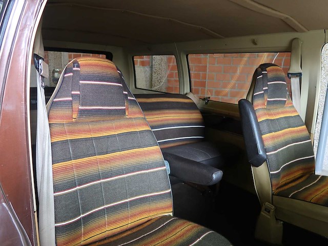 Dodge - van - dodge ram van beige - afbeelding 20 van  45