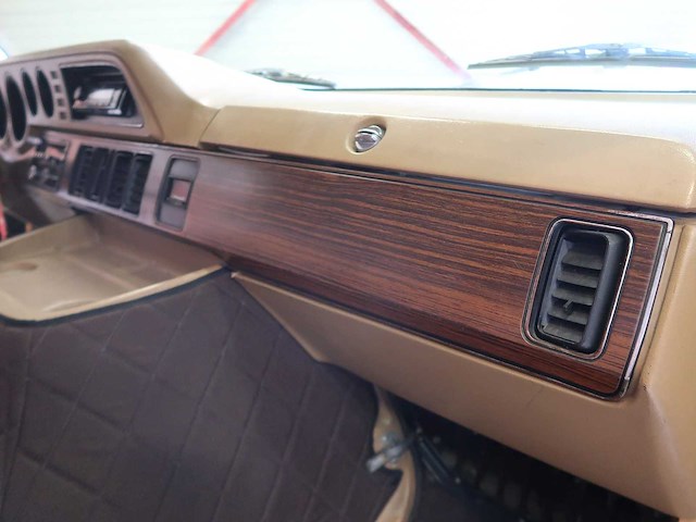 Dodge - van - dodge ram van beige - afbeelding 21 van  45