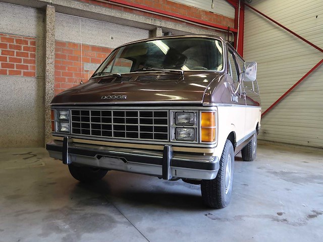 Dodge - van - dodge ram van beige - afbeelding 19 van  45