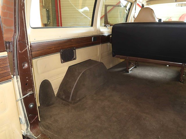 Dodge - van - dodge ram van beige - afbeelding 35 van  45