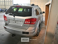 Dodge journey personenwagen - afbeelding 8 van  19