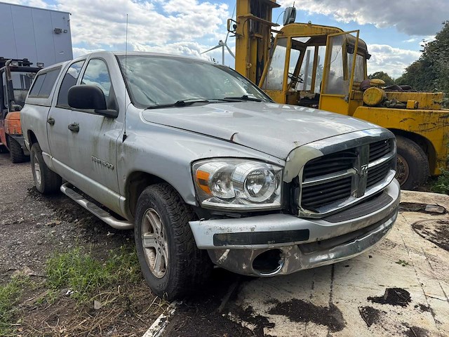 Dodge ram 1500 - van - afbeelding 12 van  23