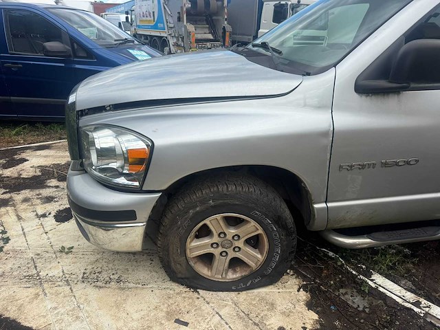 Dodge ram 1500 - van - afbeelding 20 van  23