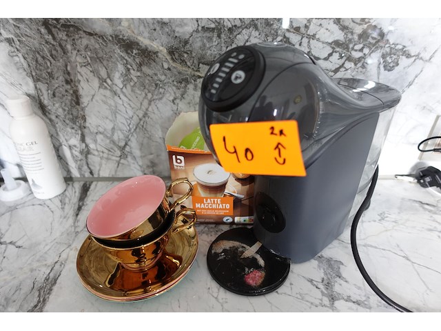 Dolcegusto & koelkast - afbeelding 1 van  6