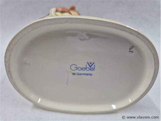 Doll mother - afbeelding 3 van  3