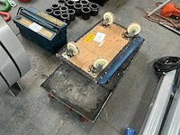 Dolly (4x) - afbeelding 1 van  6