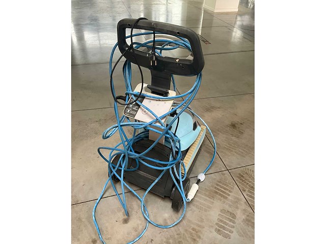 Dolphin zi3 zwembadrobot - afbeelding 4 van  6