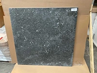 Dom vibes dark 90x90 cm tegel 64,8 m²