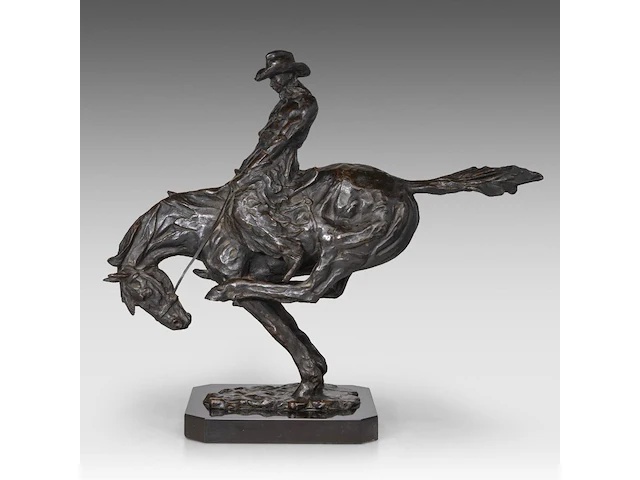 Domien ingels (1881-1946), 'bronco', patinated bronze on a marble base h 41 cm. (16.14 in.), with base 44 cm. (17.32 in.) - afbeelding 2 van  8