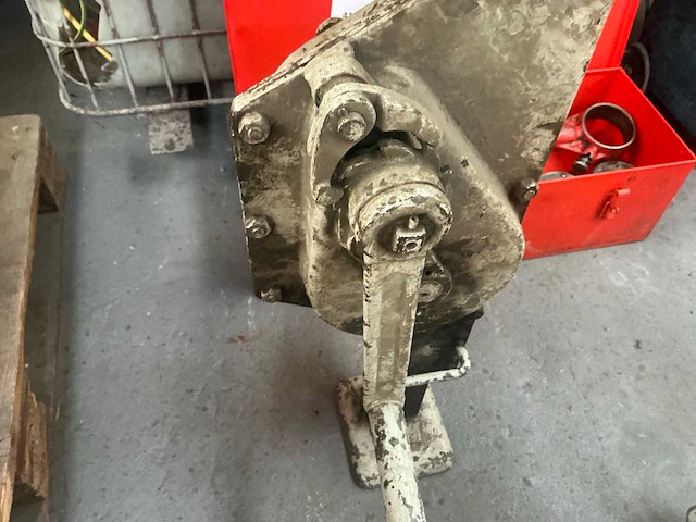 Domme kracht - afbeelding 1 van  3