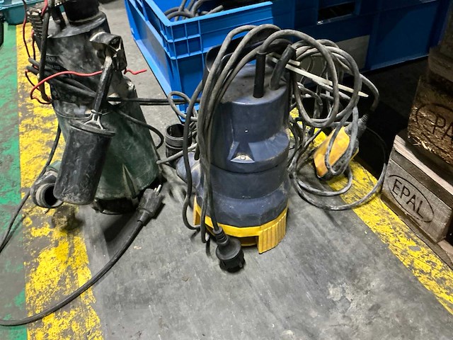 Dompelpomp (2x) - afbeelding 1 van  4