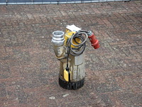 Dompelpomp elektrisch - afbeelding 1 van  1