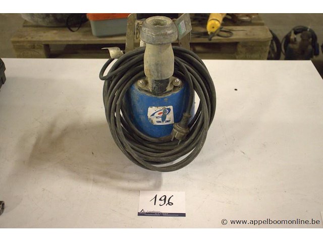 Dompelpomp tsurumi lb 480-52 - afbeelding 1 van  3