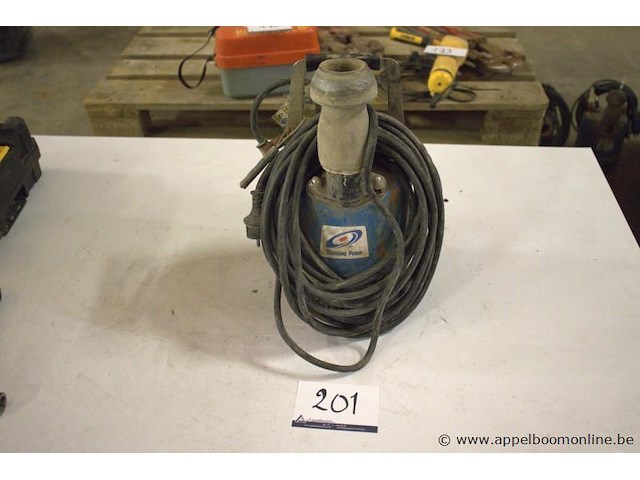 Dompelpomp tsurumi lb 480-52 - afbeelding 1 van  3