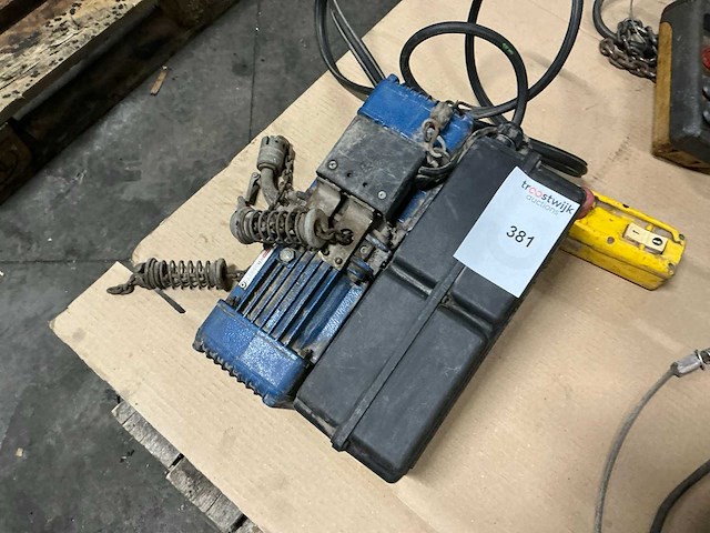 Donati dmk1 elektrische kettingtakel - afbeelding 2 van  4