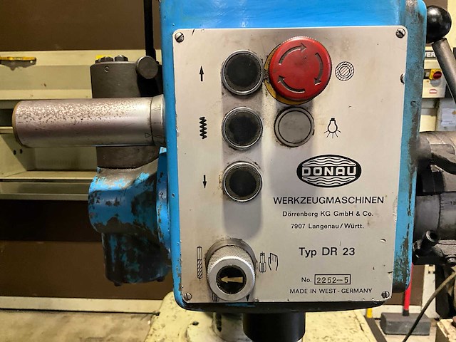 Donau dr 23 kolomboormachine - afbeelding 17 van  18