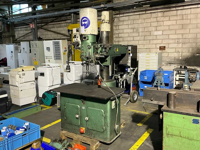 Donau dr30 radiaalboormachine - afbeelding 1 van  9