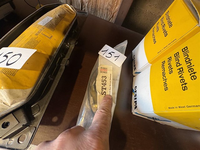 Donderdelen stack - afbeelding 3 van  3