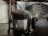 Doorgeeffrigo voor dranken + lademeubel - afbeelding 3 van  6