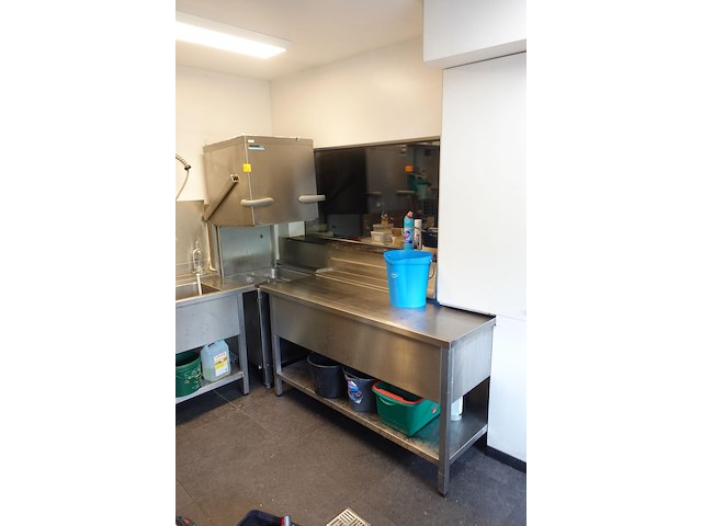 Doorschuifvaatwas winterhalter met spoelbak - afbeelding 2 van  9