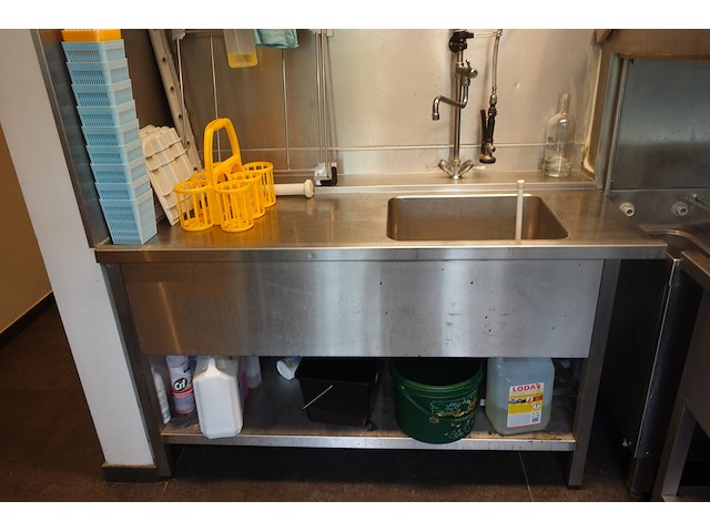 Doorschuifvaatwas winterhalter met spoelbak - afbeelding 5 van  9