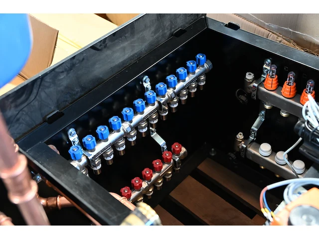 Doorstroominstallatie sanitair warm water - afbeelding 4 van  7