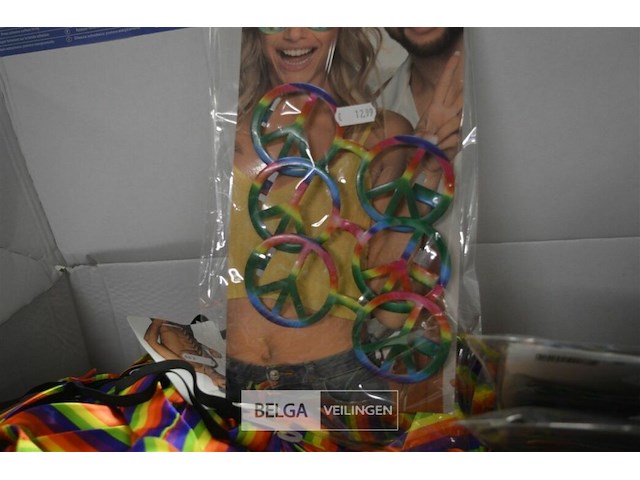 Doos carnaval partij div brillen, diadeems en dassen - afbeelding 2 van  4