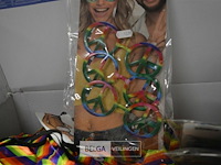 Doos carnaval partij div brillen, diadeems en dassen - afbeelding 2 van  4