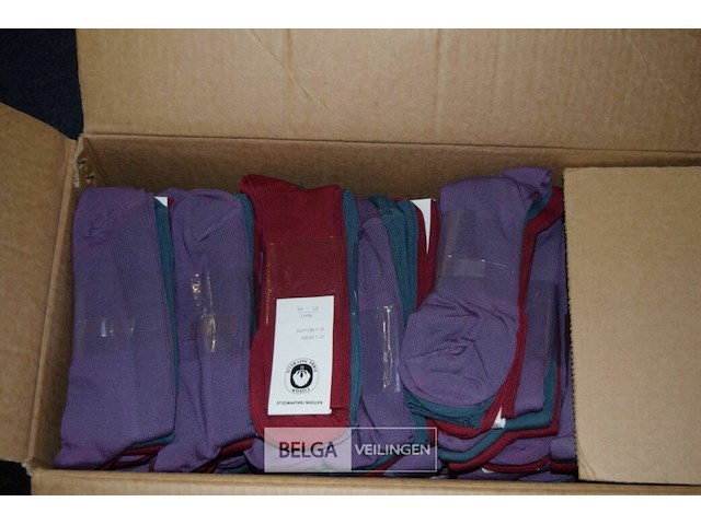 Doos div kousen - afbeelding 1 van  3