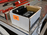 Doos diverse batterijen - afbeelding 1 van  2