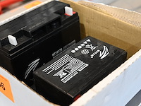 Doos diverse batterijen - afbeelding 2 van  2