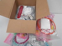 Doos diverse glasvezelkabels en tozbzhoren - afbeelding 1 van  1