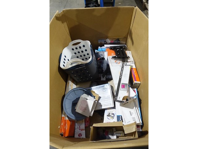 Doos diversen - afbeelding 1 van  1