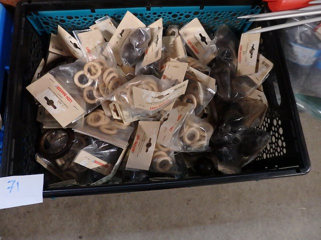 Doos houten ringen - afbeelding 1 van  1