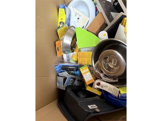 Doos, inh. partij div. huisdieren toebehoren, tuinproducten enz. - afbeelding 2 van  4