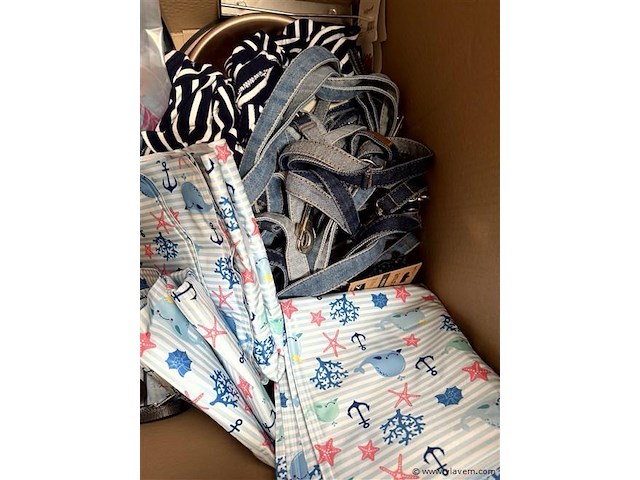 Doos, inh. partij div. huisdieren toebehoren - afbeelding 4 van  4