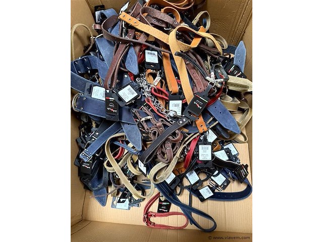 Doos, inh. partij div. huisdieren toebehoren - afbeelding 2 van  2