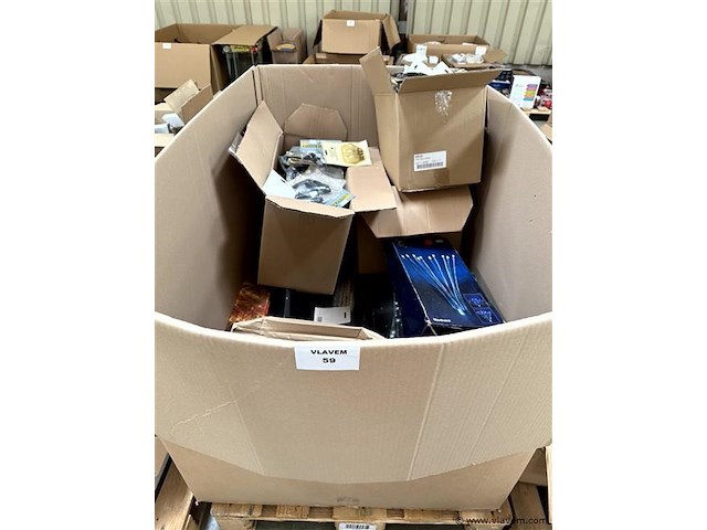 Doos, inh. partij div. verlichting en toebehoren - afbeelding 1 van  5