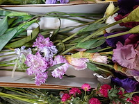 Doos kunstbloemen - afbeelding 3 van  3