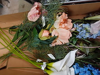 Doos kunstbloemen - afbeelding 3 van  3