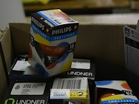 Doos lampen div kleuren en modellen - afbeelding 3 van  4