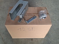 Doos met 12 sloten - afbeelding 1 van  1