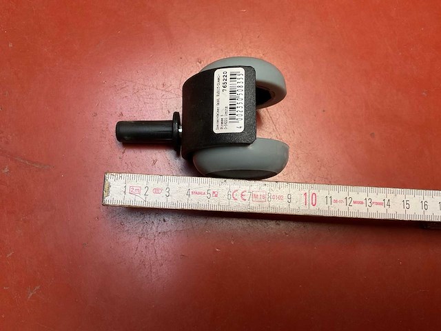 Doos met 70 wielen - afbeelding 4 van  5