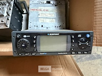 Doos met autoradio's voor mercedes - afbeelding 4 van  5